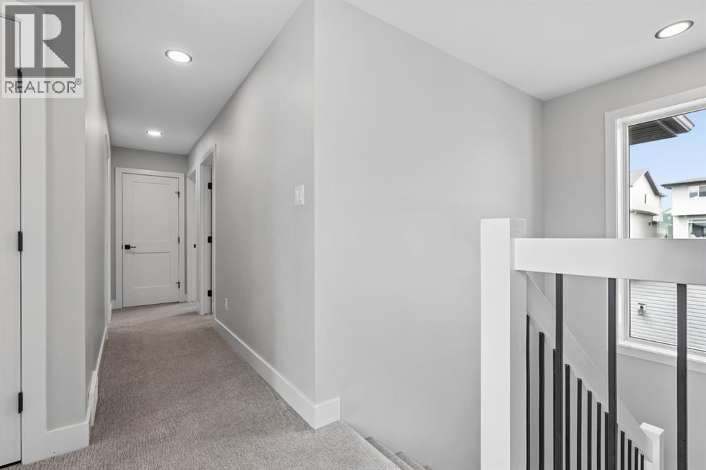 304 Grassland Boulevard W - Image 21
