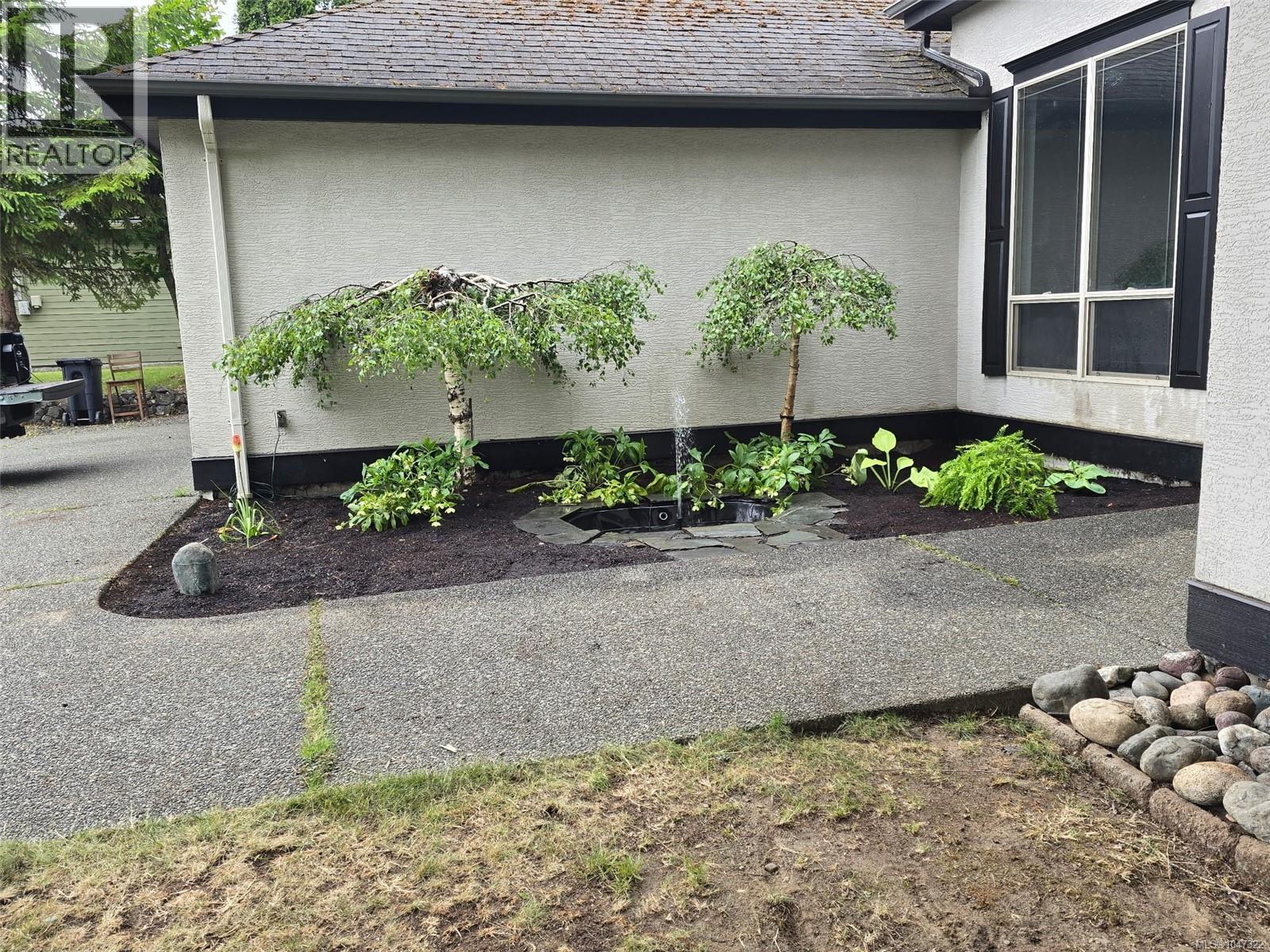 538 Rowan Dr - 6