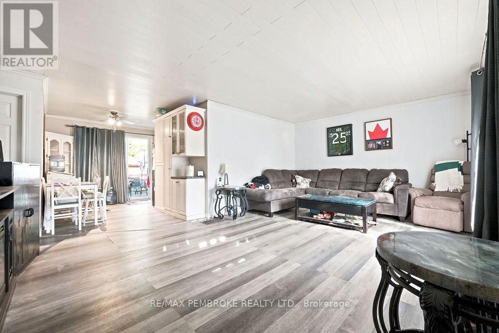 393 BIGGS ROAD - Image 18