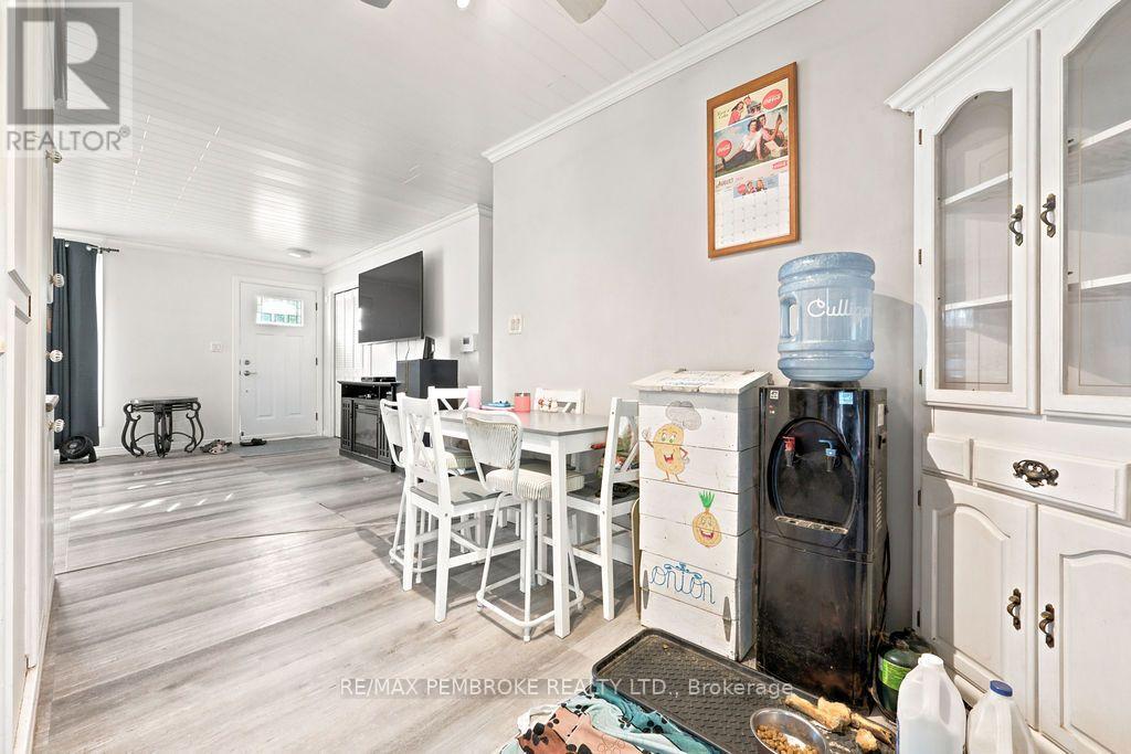 393 BIGGS ROAD - 22