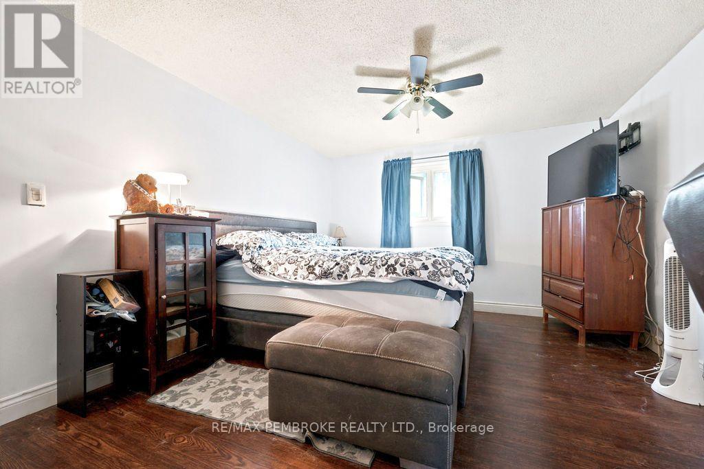 393 BIGGS ROAD - Image 27