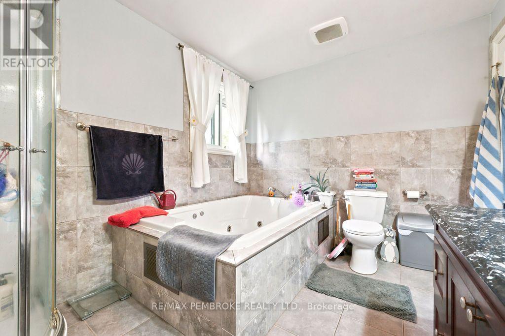 393 BIGGS ROAD - Image 35