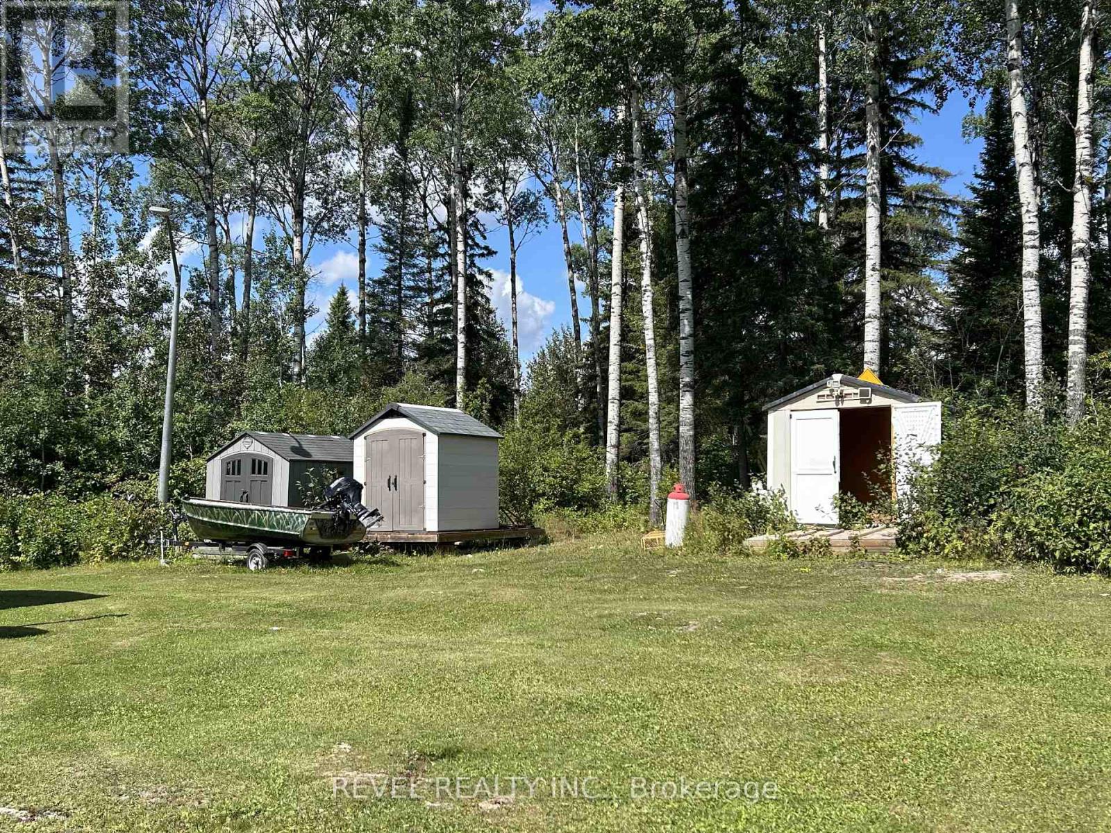 LOT 11 CARMAN TOWNSHIP - 41
