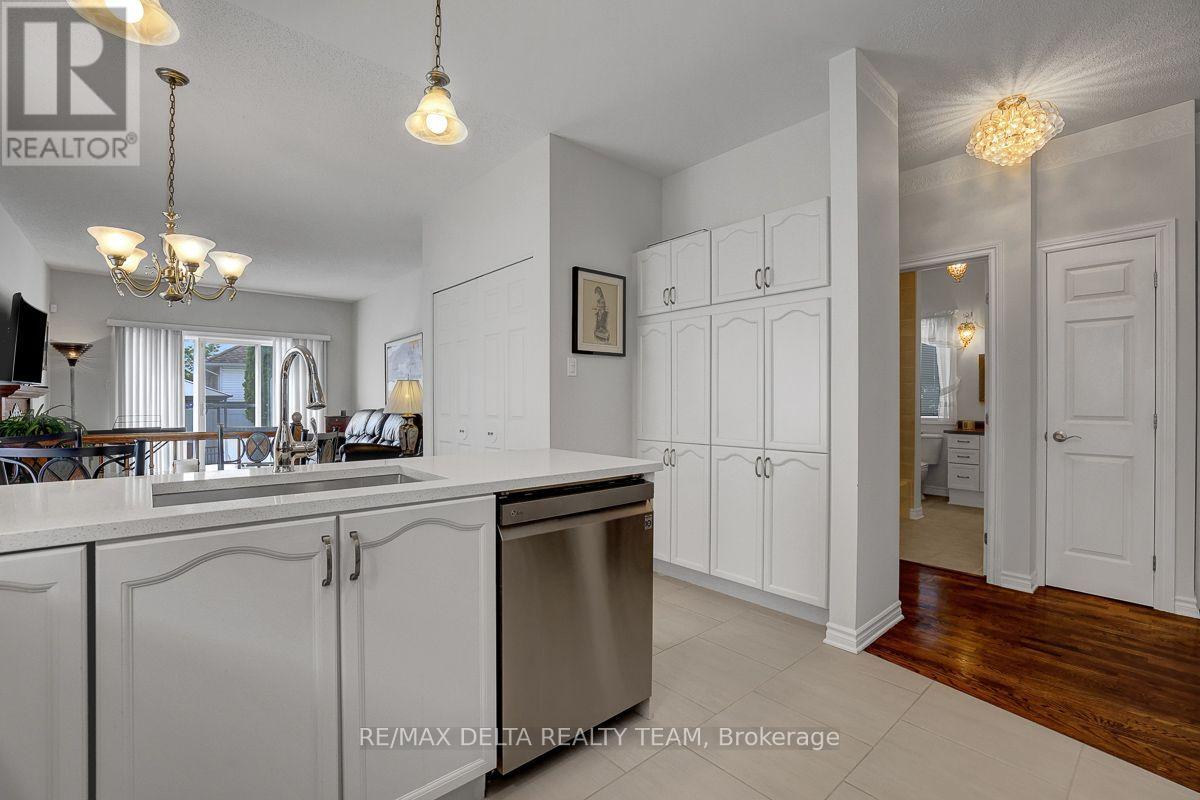 1032 VALIN STREET - 18