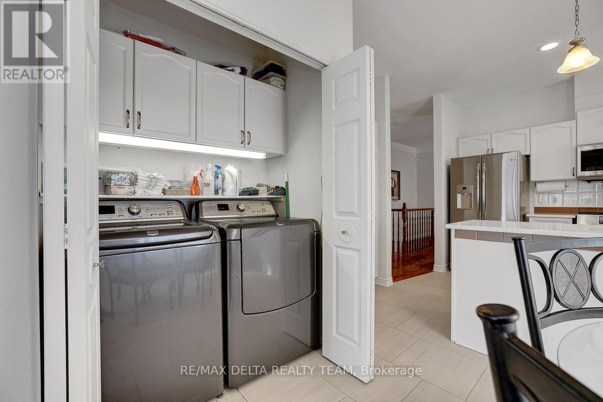 1032 VALIN STREET - 19