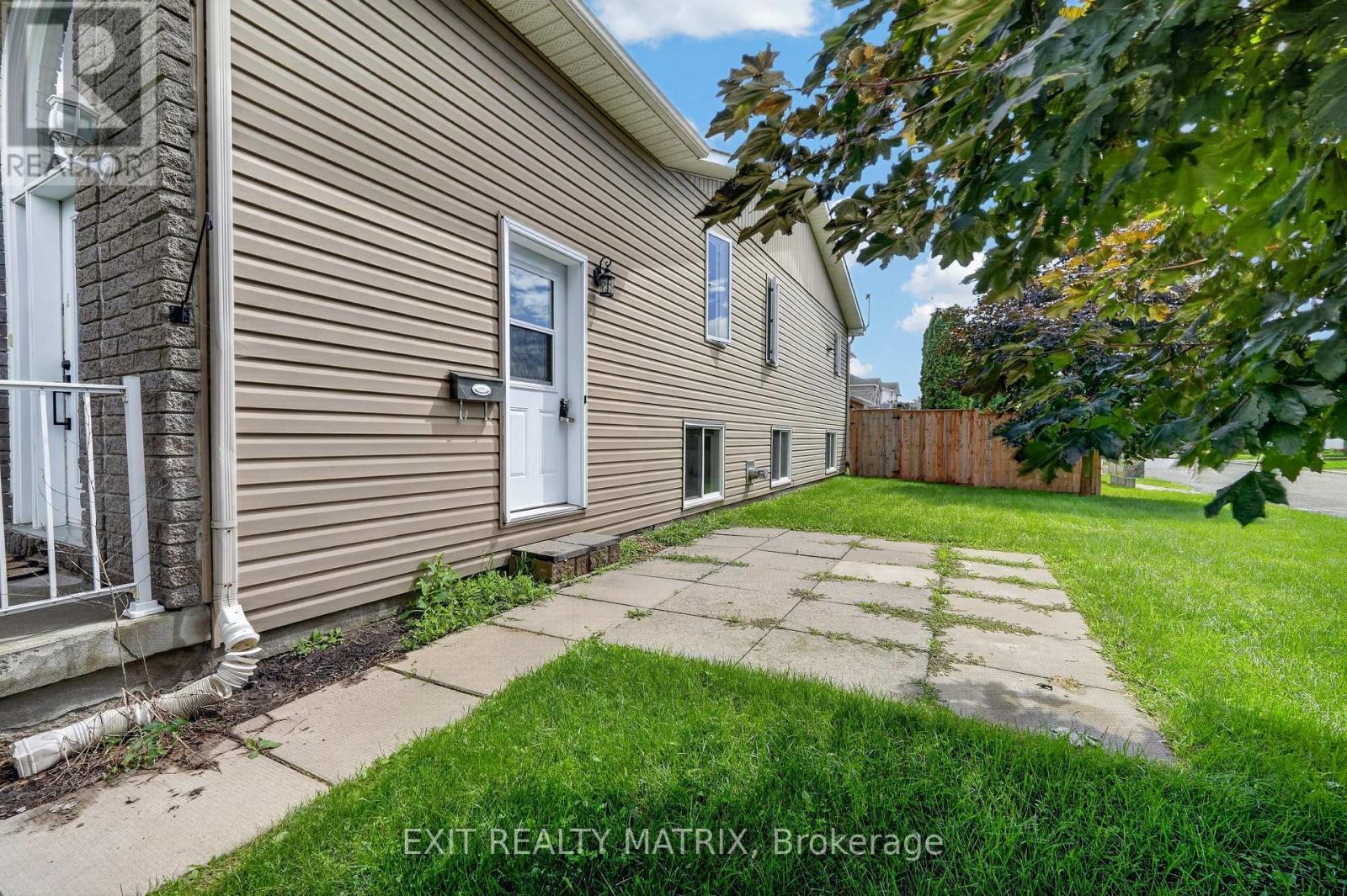 239 STIVER STREET - Image 18