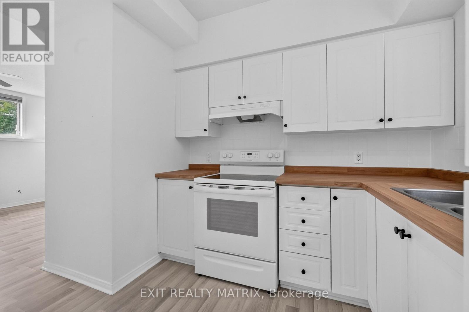 239 STIVER STREET - Image 28