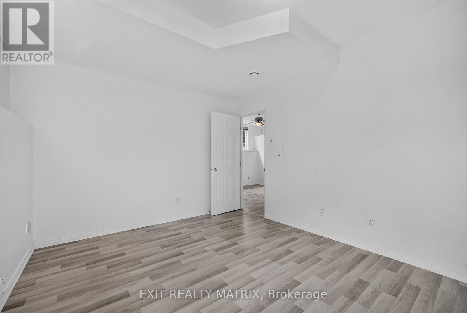 239 STIVER STREET - Image 31
