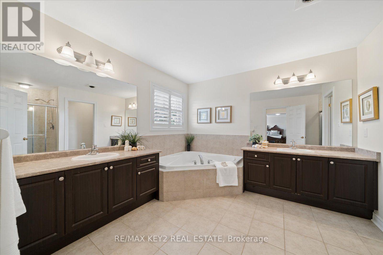 110 WALTER SCOTT CRESCENT - Image 25