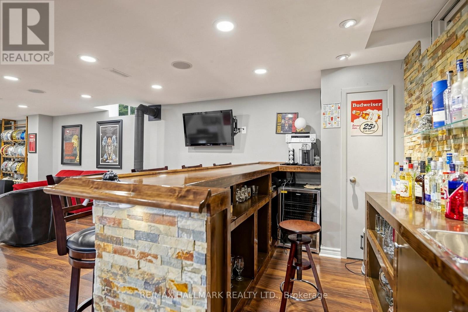 8 BEAUFORT HILLS ROAD - Image 36