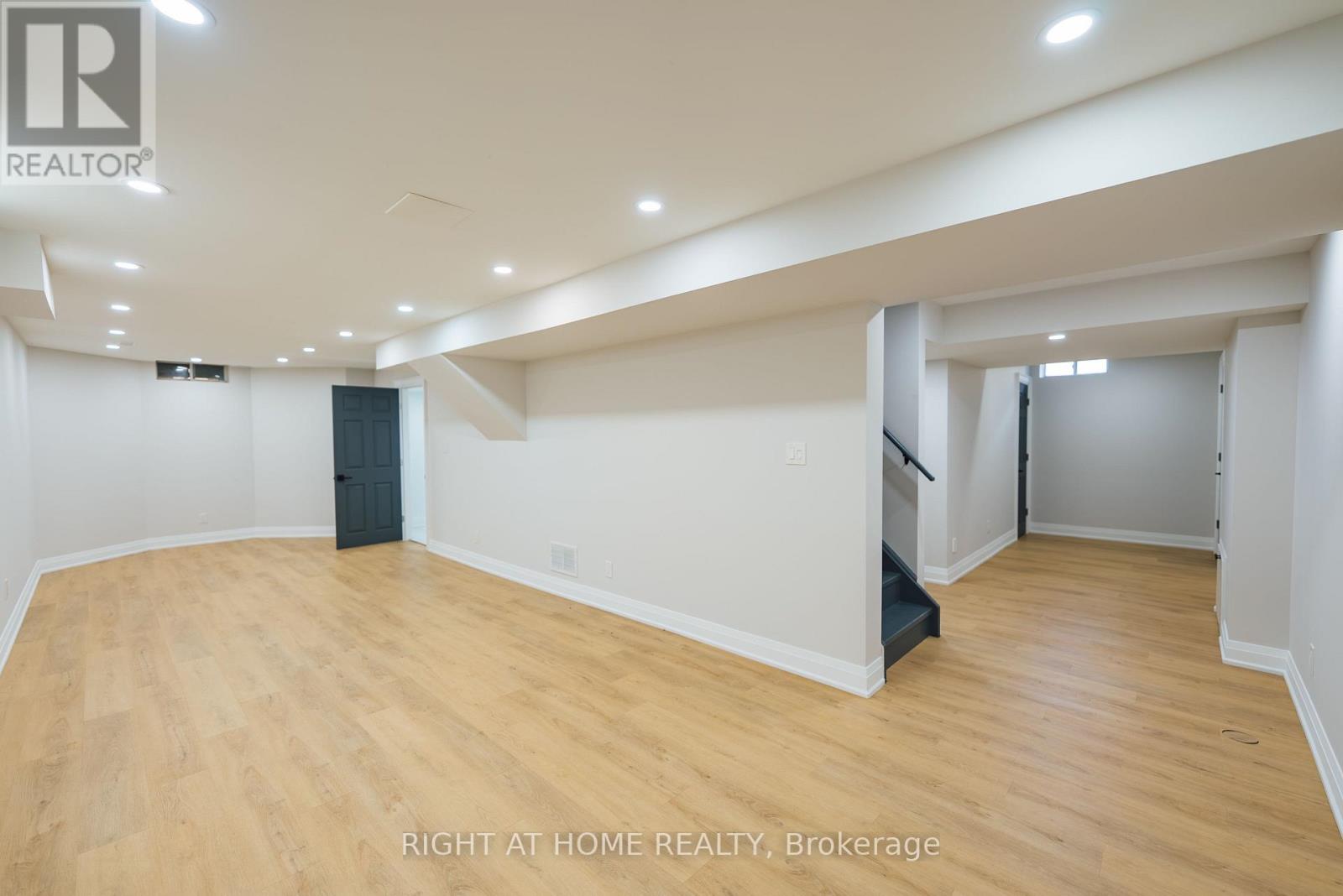 2266 TAYLORWOODS BOULEVARD - 30
