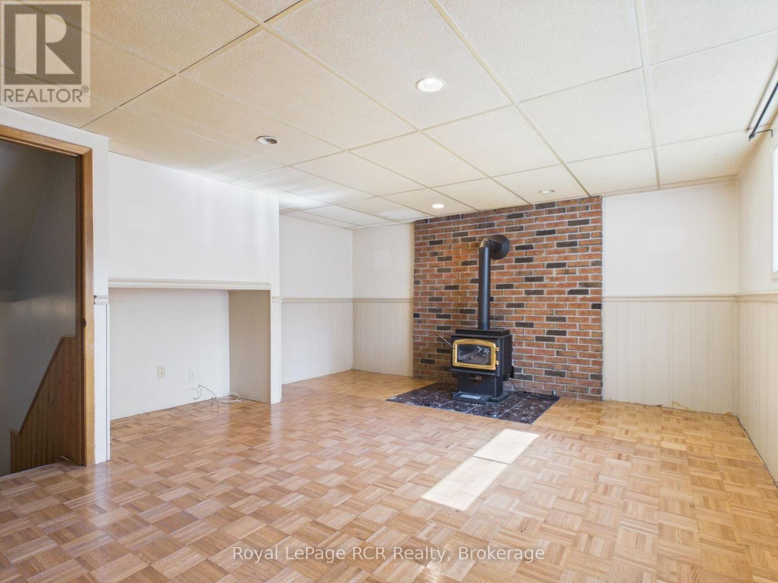 693 MACYOUNG DRIVE - 25