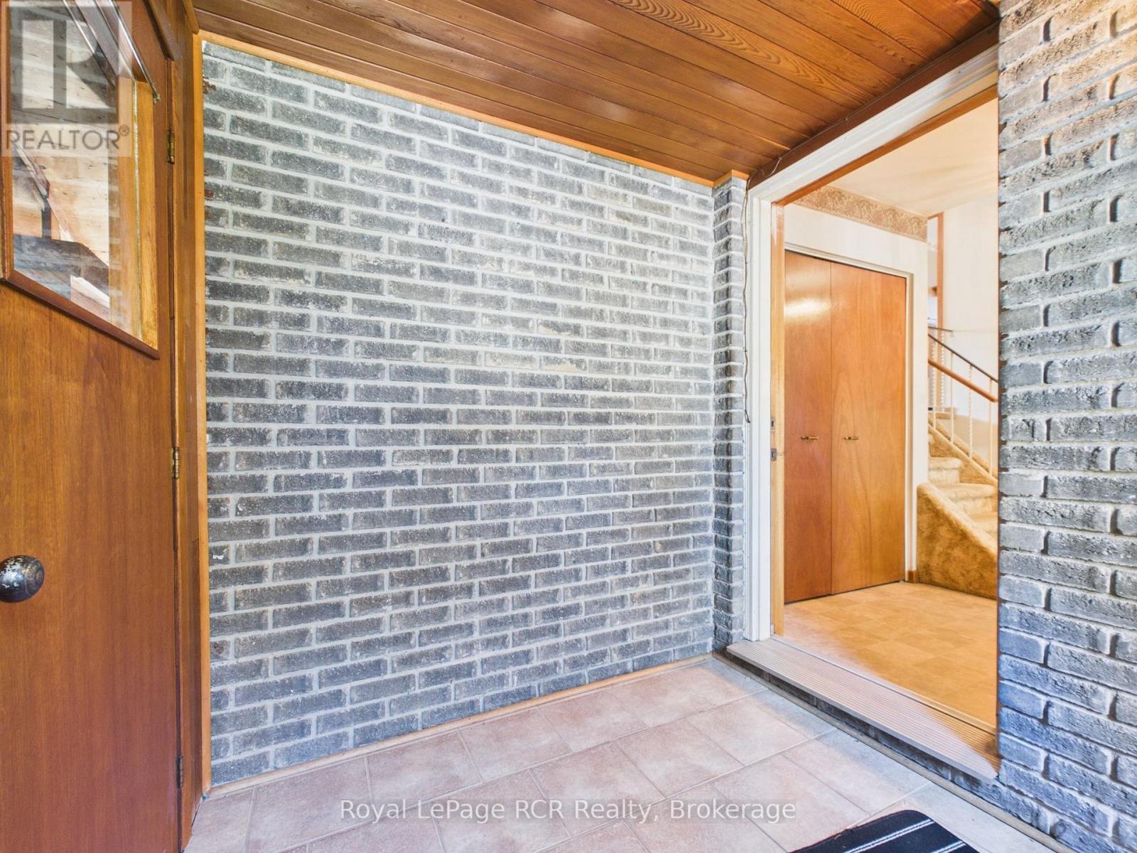 693 MACYOUNG DRIVE - Image 6