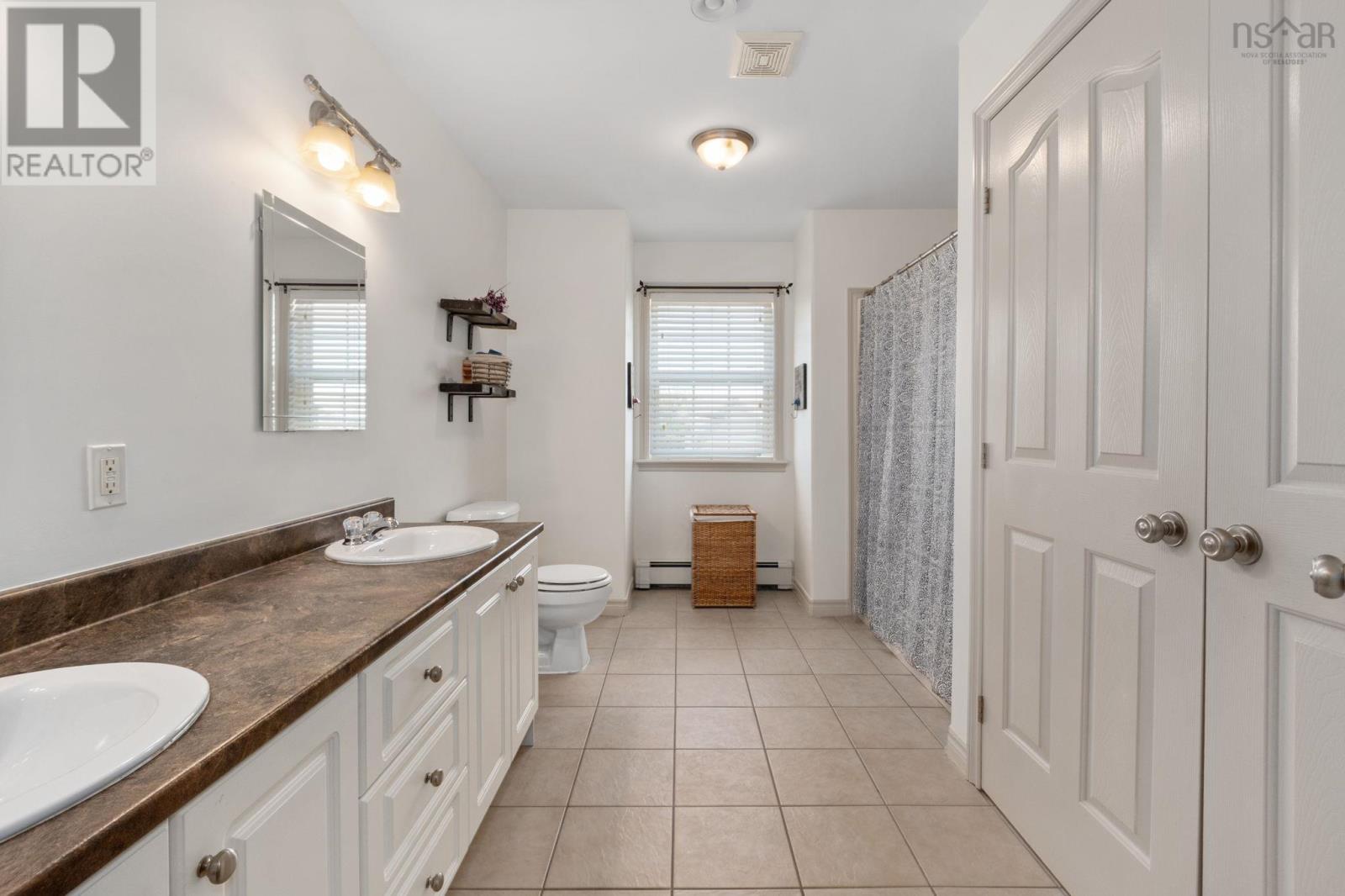 Property 20 of 42 of 110 Sawmill Crescent