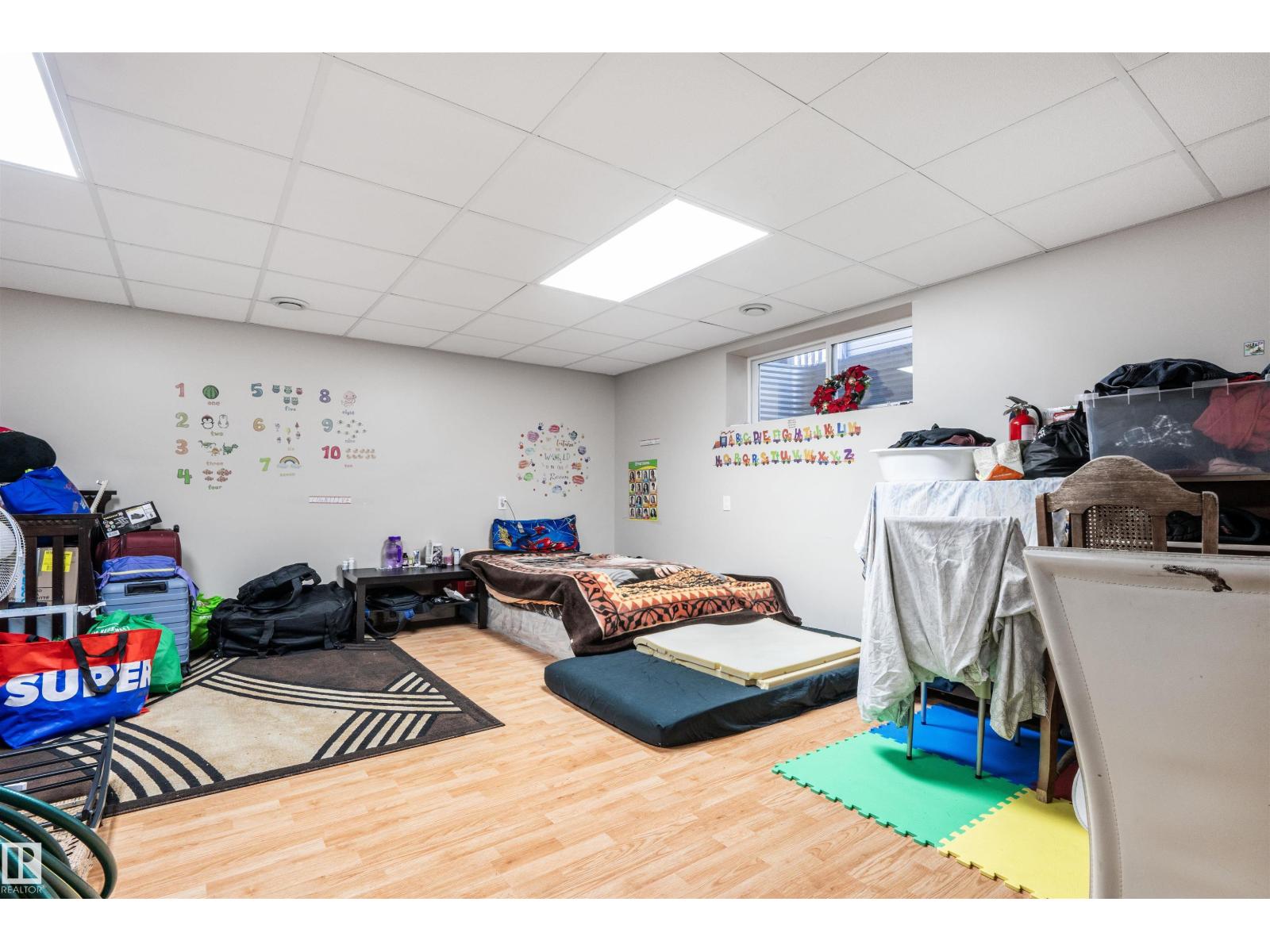 2627 29 ST NW - Image 24