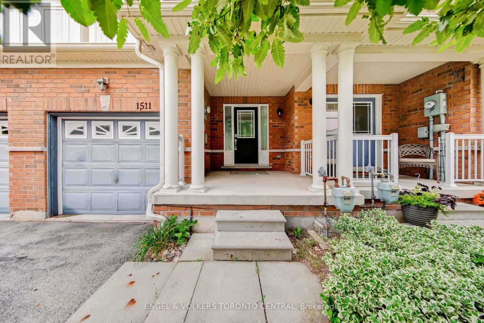 1511 GLENBOURNE DRIVE