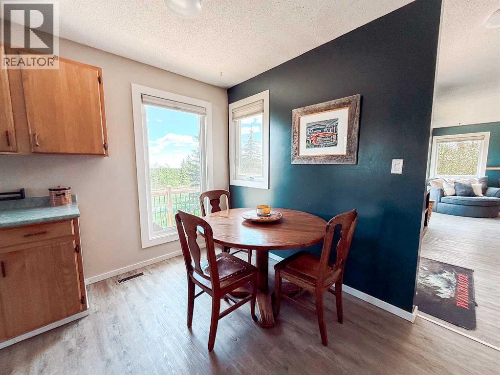 80102 Hwy 725 - Image 18