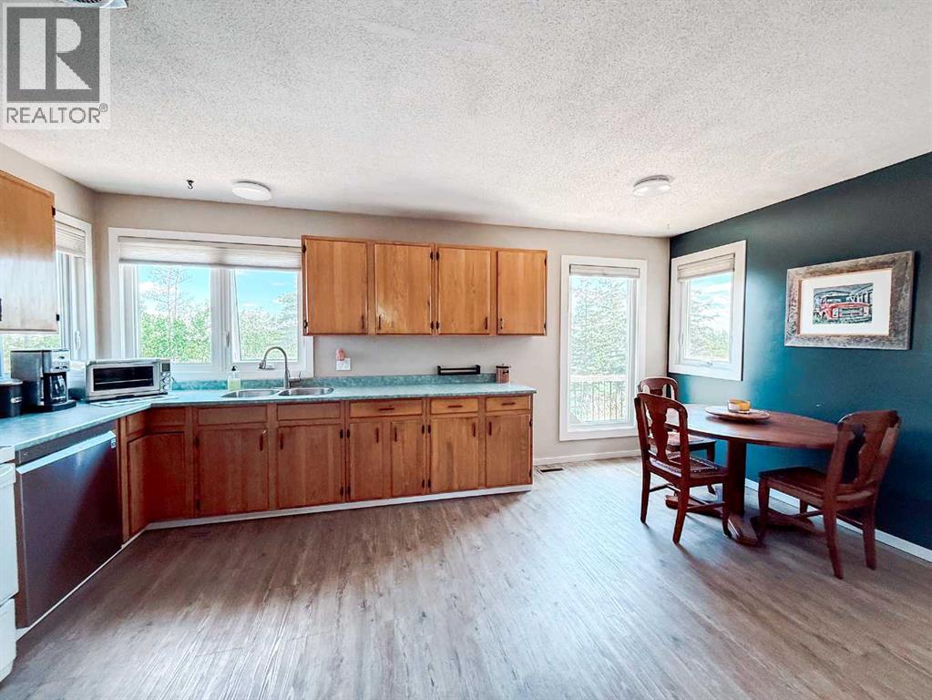80102 Hwy 725 - Image 16