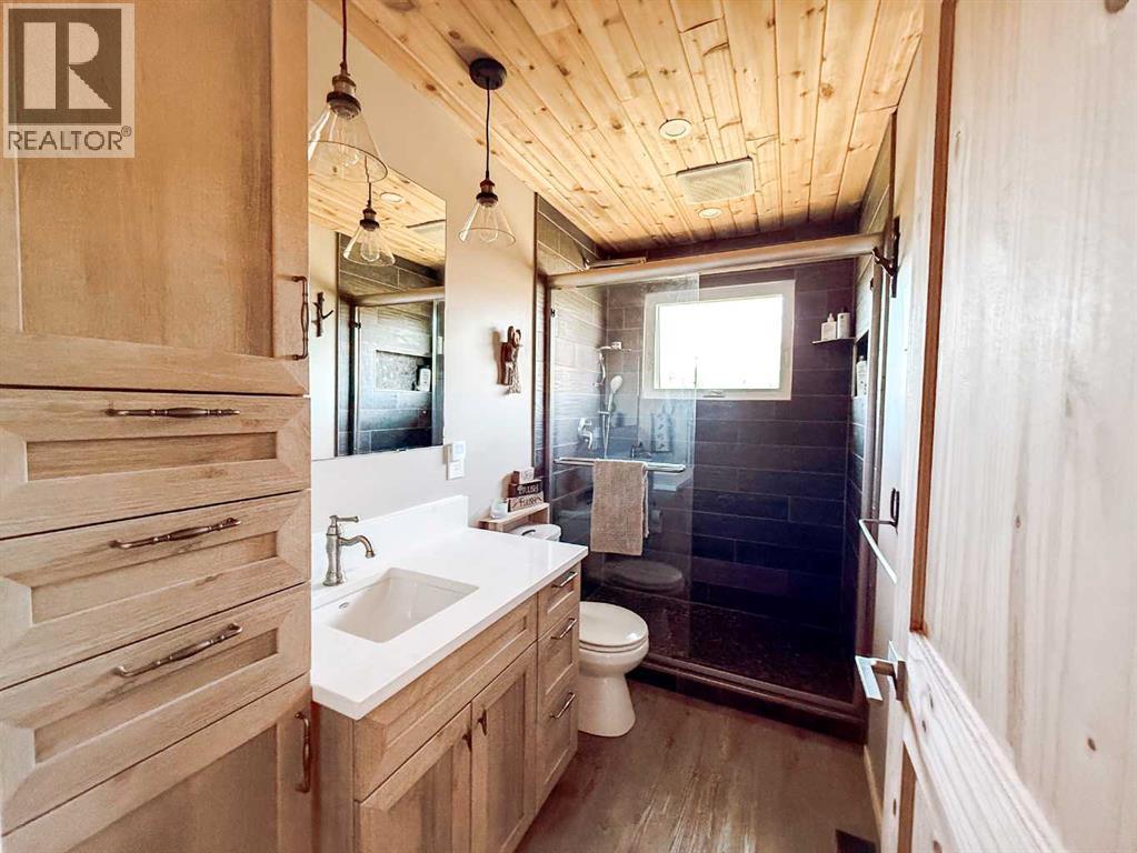80102 Hwy 725 - Image 22