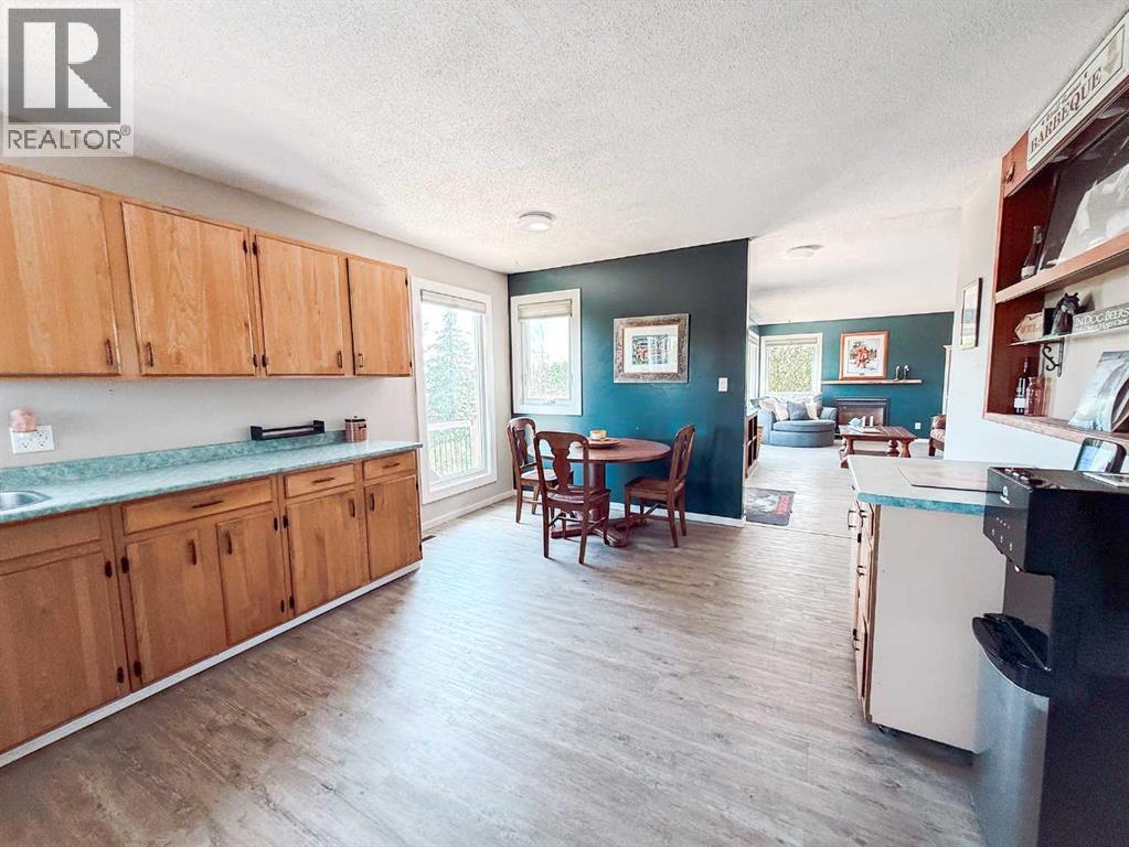80102 Hwy 725 - Image 15