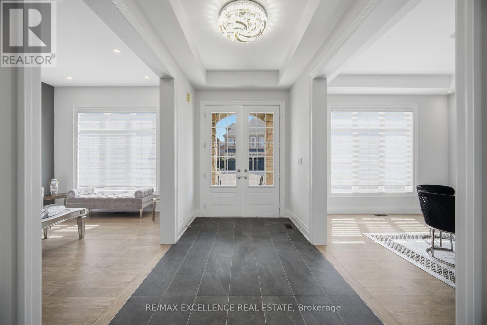319 TORREY PINES ROAD - Image 4