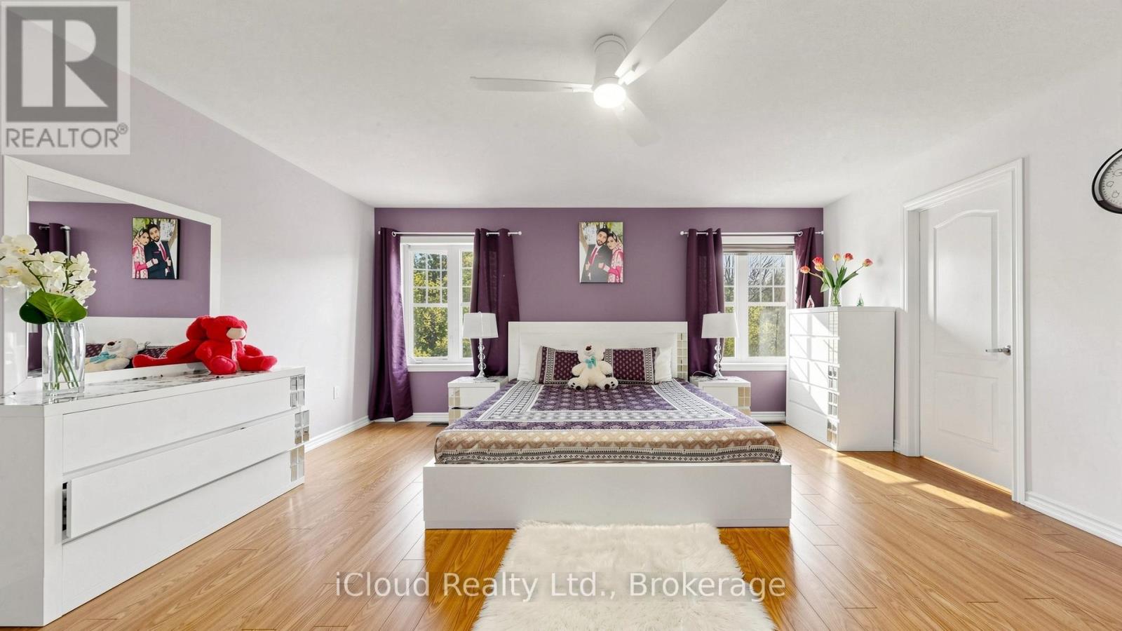 193 THORNBUSH BOULEVARD E - 23
