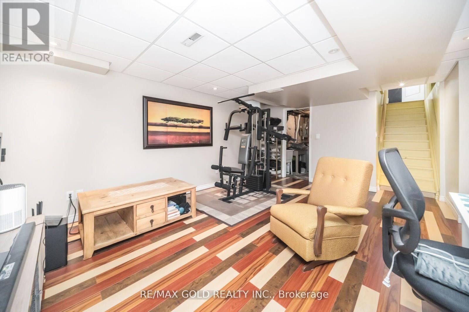 70 SWEETWOOD CIRCLE - Image 40