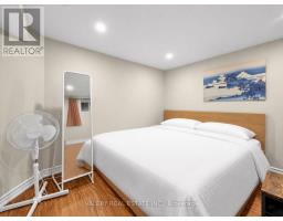 Lower #2 - 12 Arkley Crescent, Toronto, ON M9R3S3 Photo 10