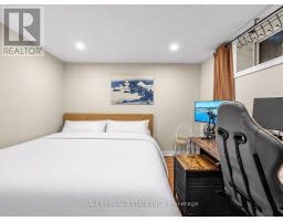 Lower #2 - 12 Arkley Crescent, Toronto, ON M9R3S3 Photo 11