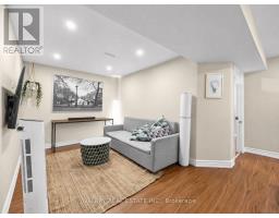 Lower #2 - 12 Arkley Crescent, Toronto, ON M9R3S3 Photo 9