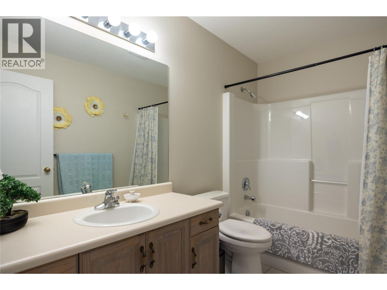 84 2210 Louie Drive, West Kelowna