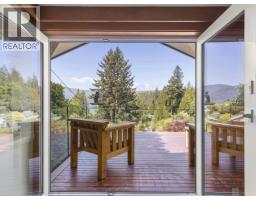6248 Wellington Avenue, West Vancouver, BC V7W2H4 Photo 12