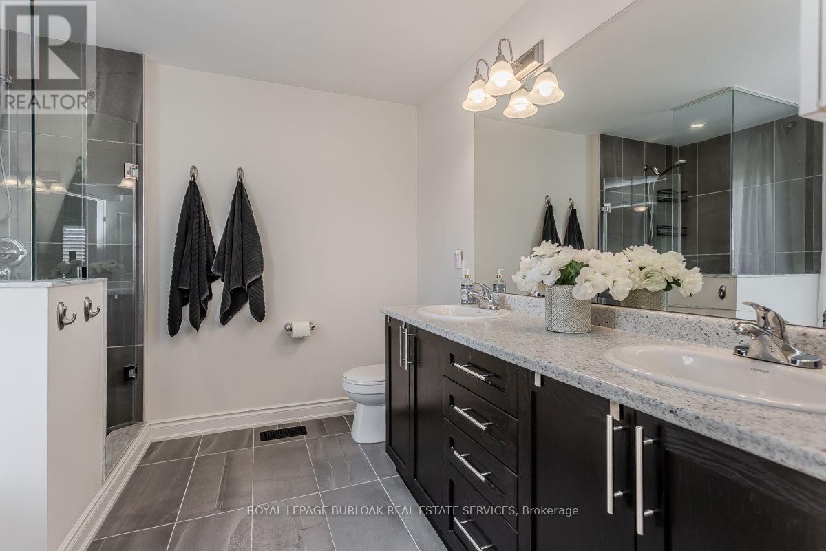 11 COOLEY GROVE - Image 32