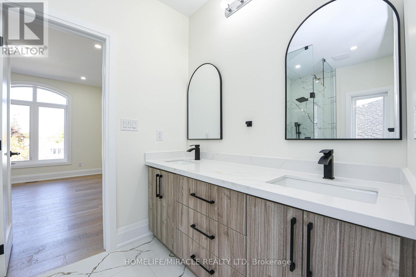 11 HILLCREST AVENUE - 46