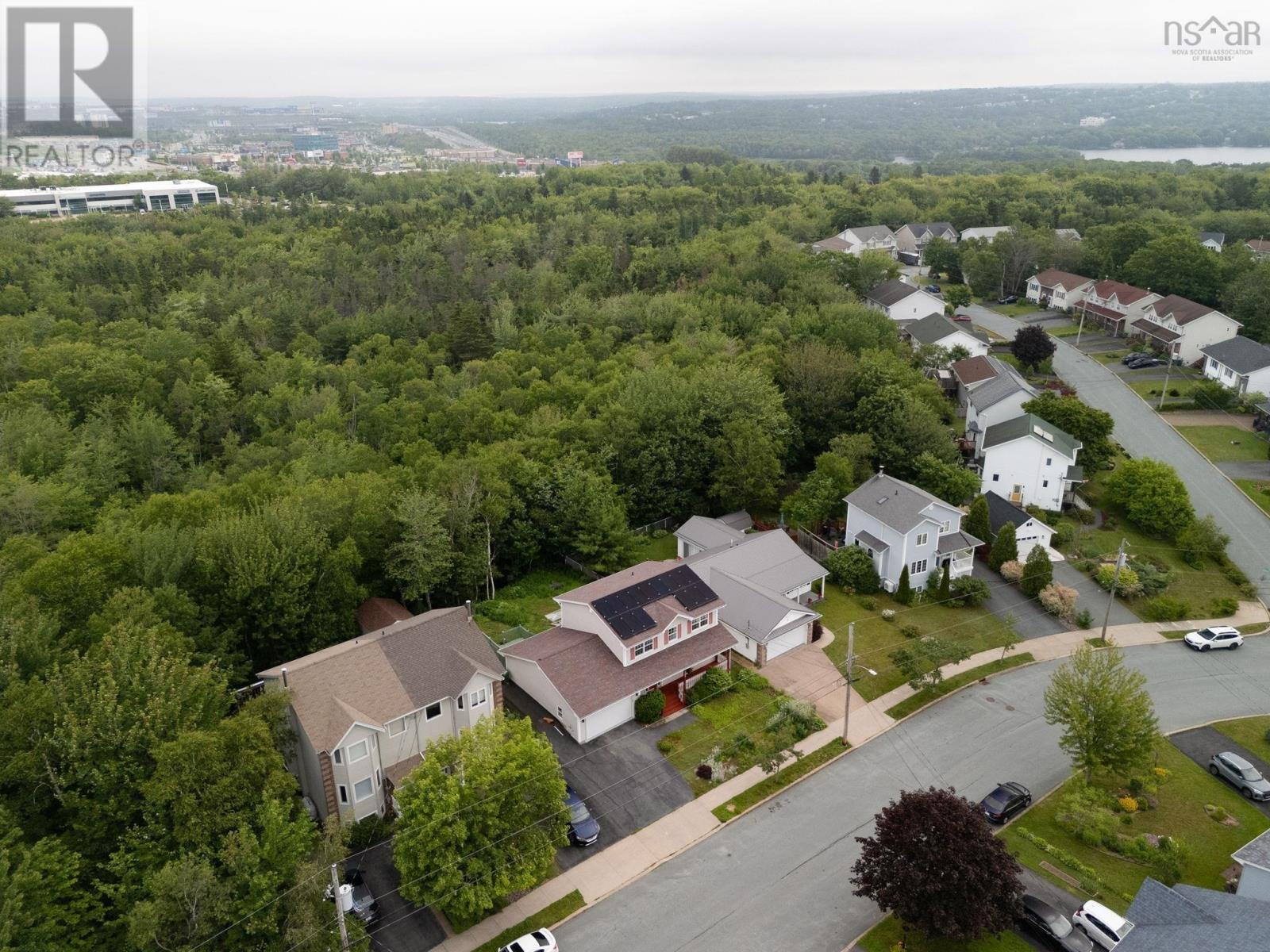 Property 44 of 47 of 107 Lancaster Drive