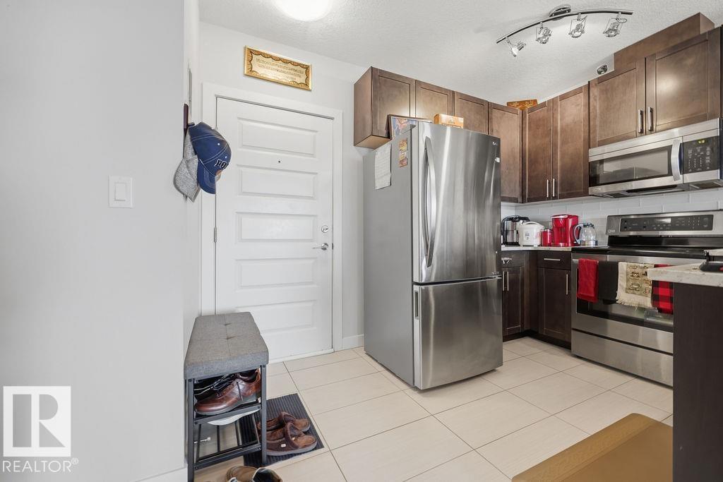 #433 5151 WINDERMERE BV SW - Image 3