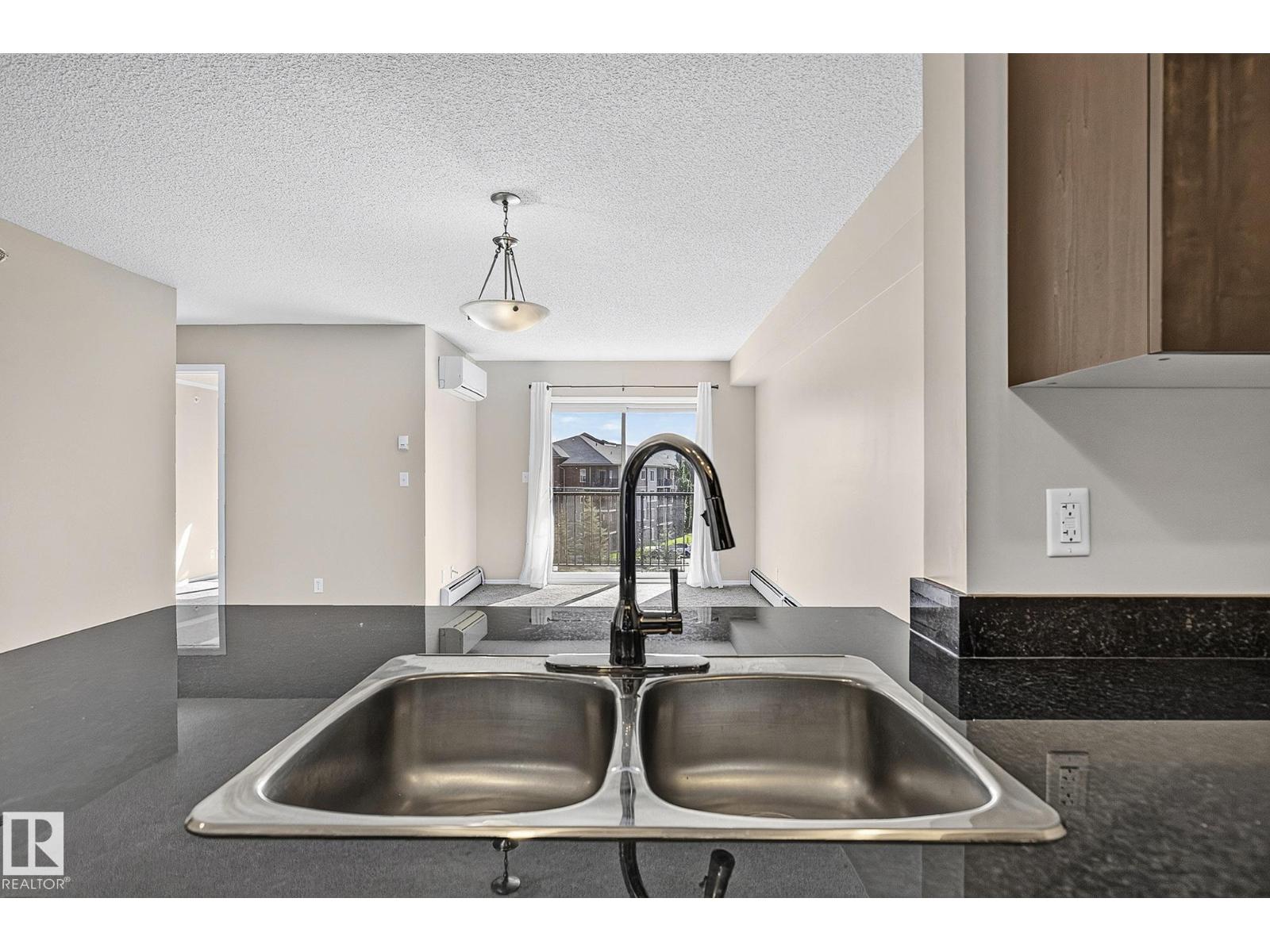 #417 12045 22 AV SW - Image 9