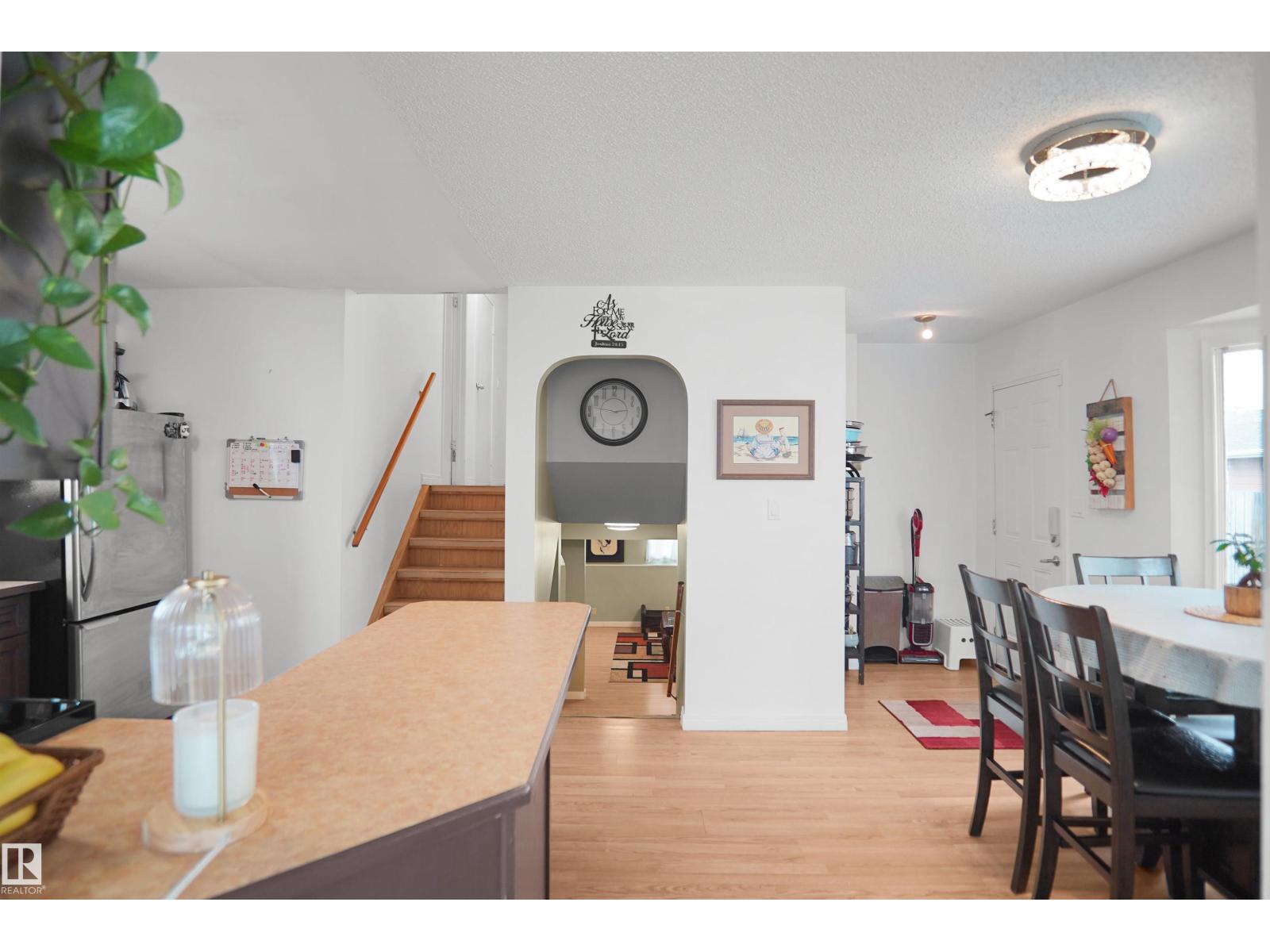 18322 71A AV NW - Image 10