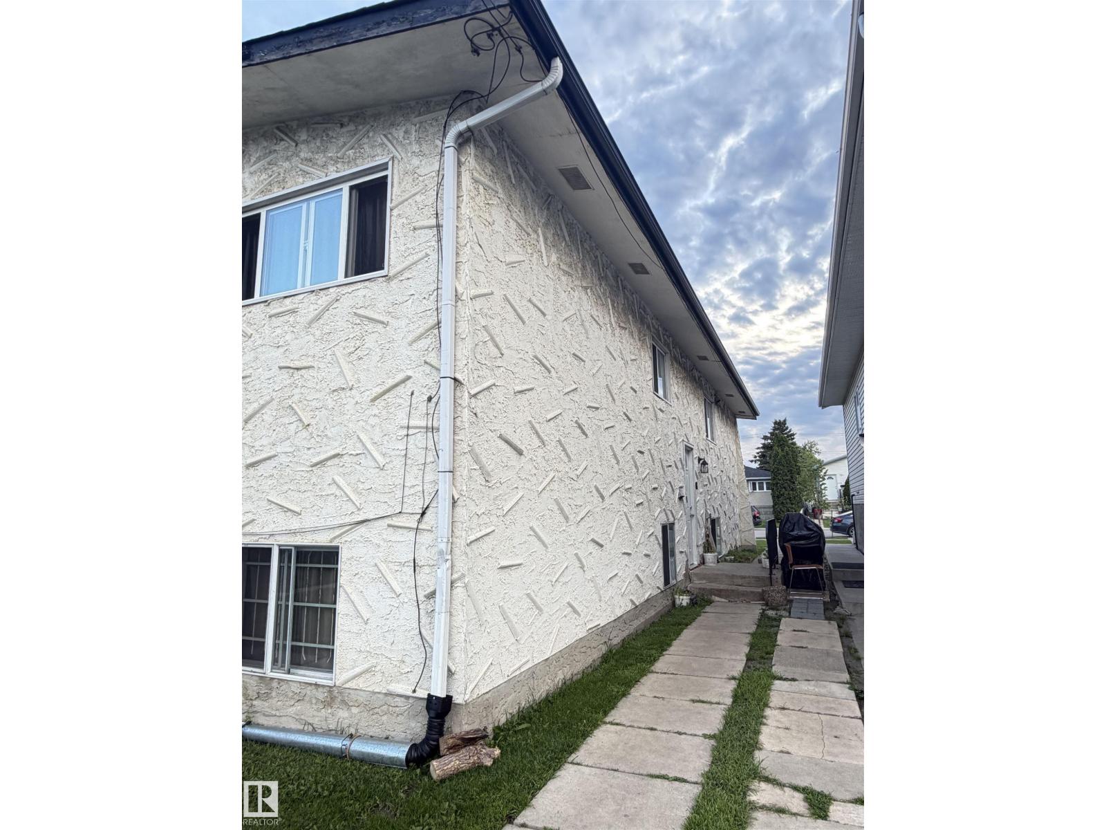 10013 153 ST NW - Image 8