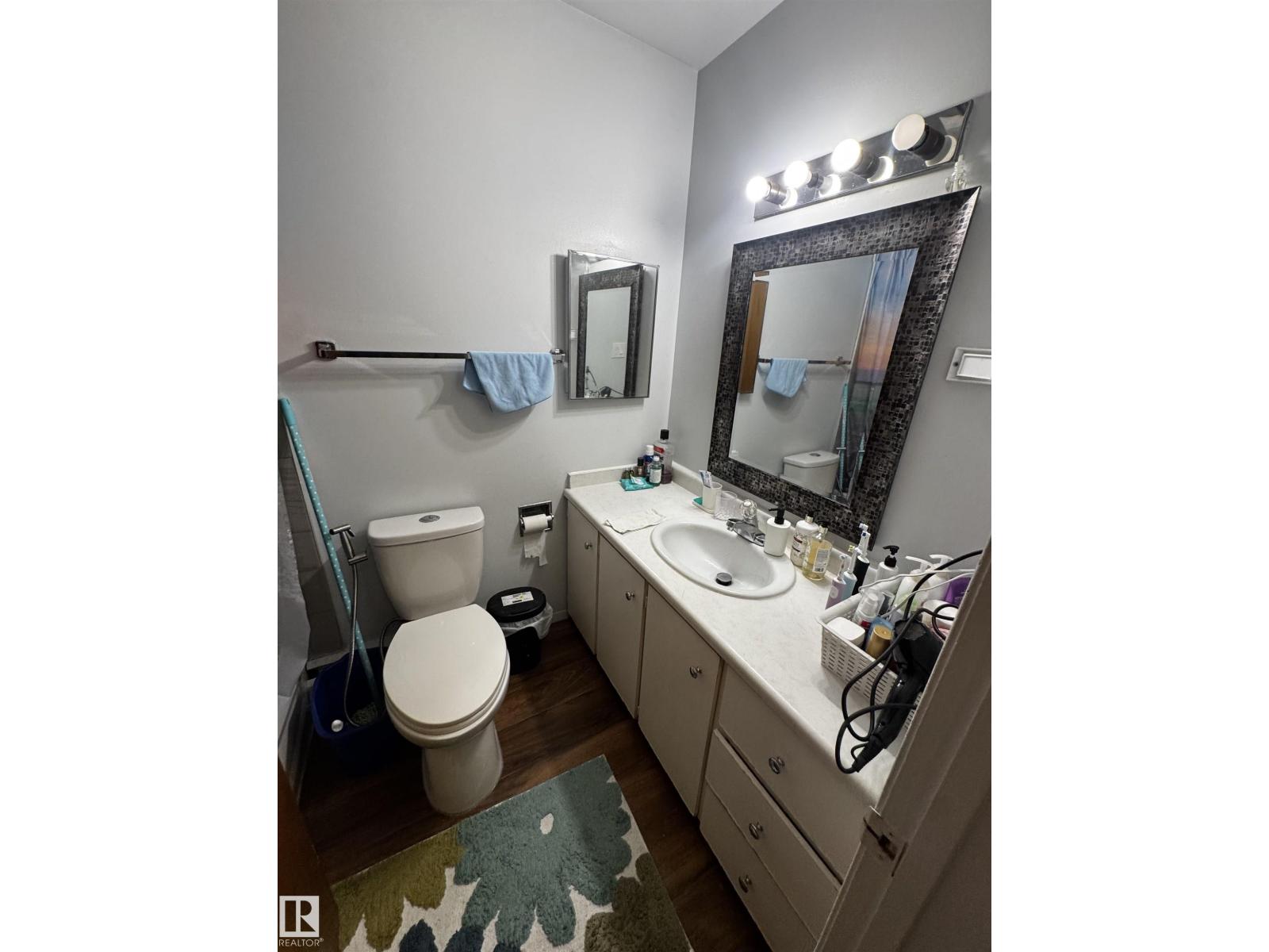 10013 153 ST NW - 41