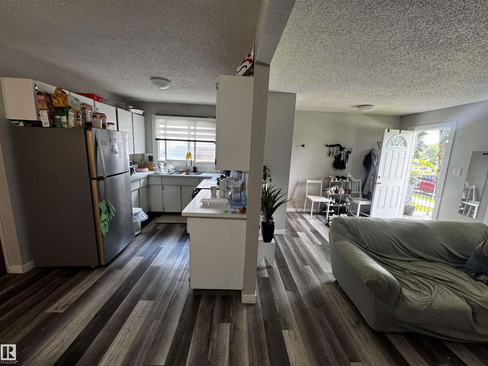 10013 153 ST NW - Image 24