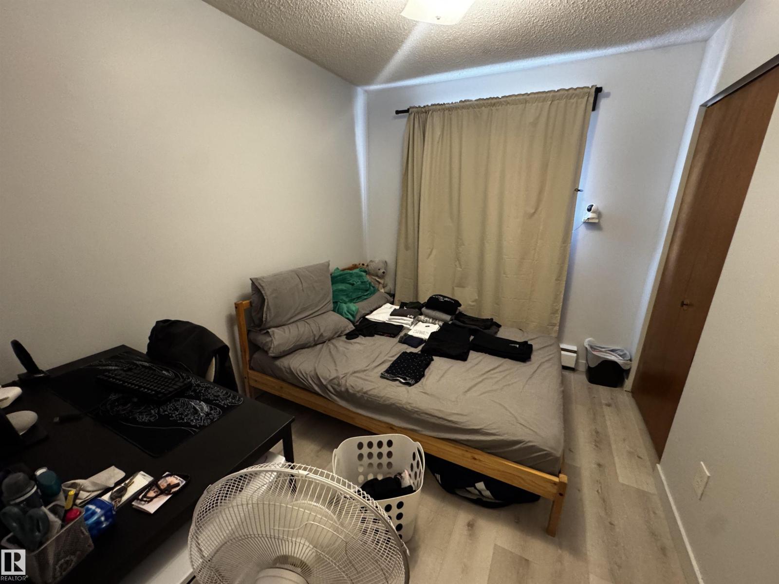 10013 153 ST NW - 39