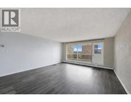 2012, 221 6 Avenue SE - photo 4