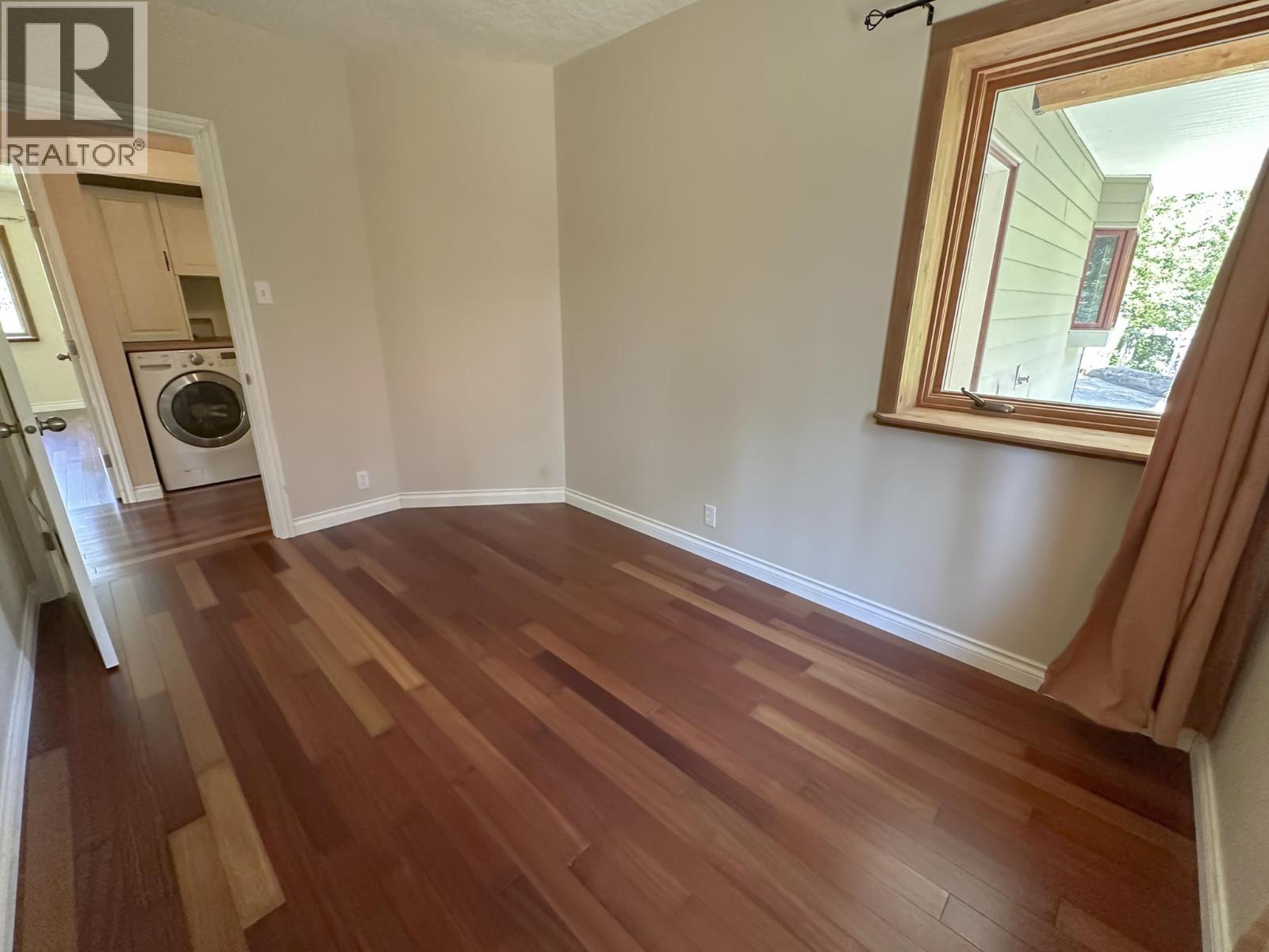 278 ROBIN ROAD, Fort St. James