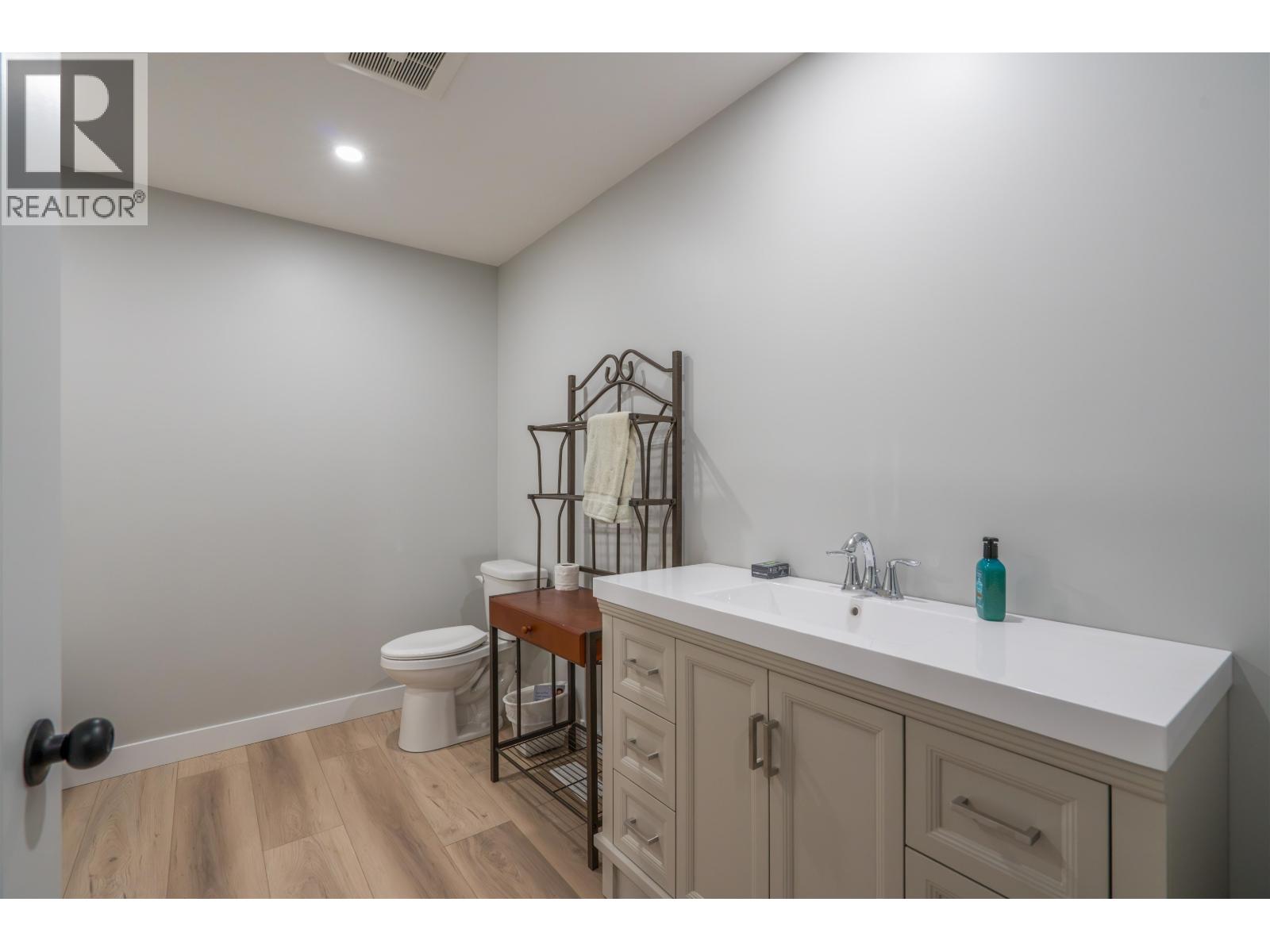 Photo 16 of 40 — 8955 CHRISTINA ROAD · Prince George, BC
