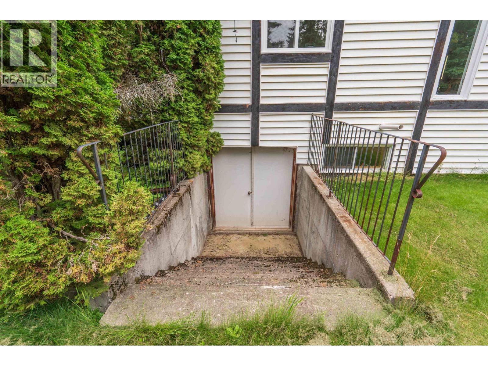 Photo 30 of 40 — 8955 CHRISTINA ROAD · Prince George, BC