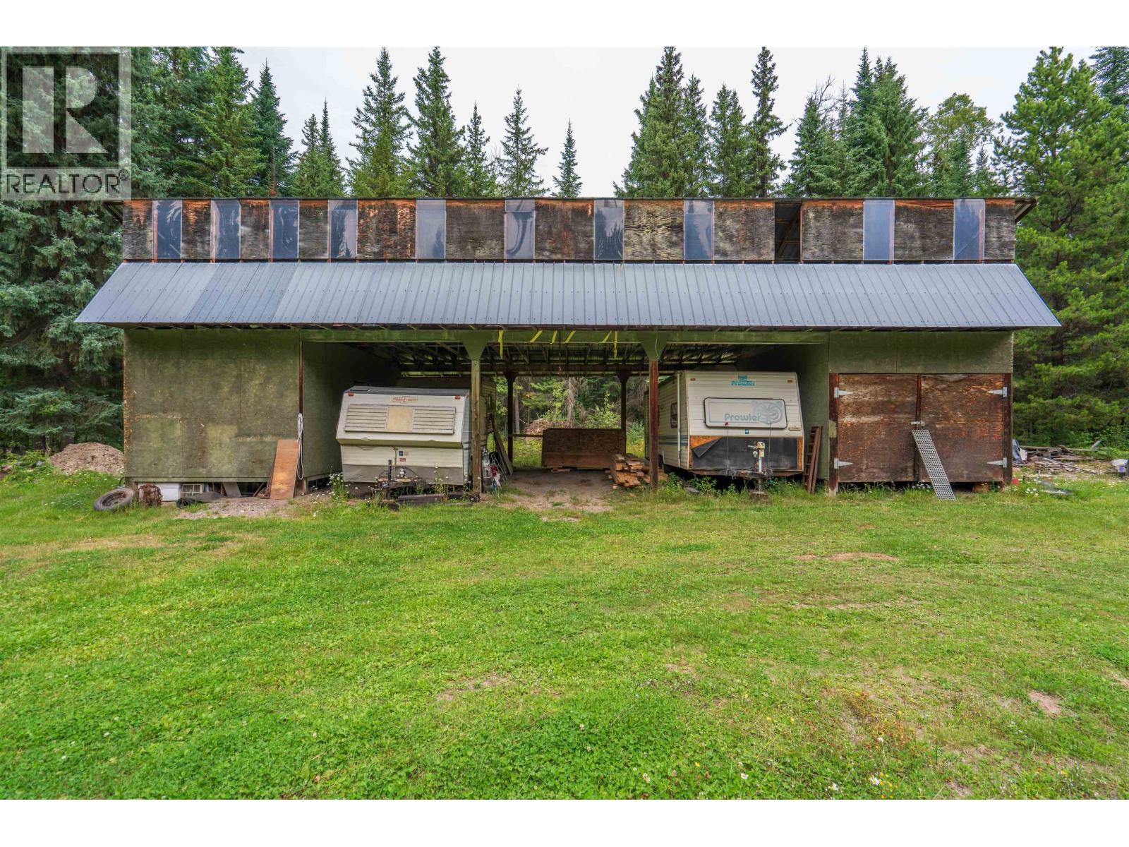 8955 CHRISTINA ROAD - 40