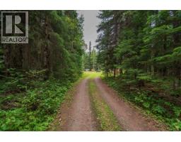 8955 Christina Road, Prince George, BC V2K5J4 Photo 38