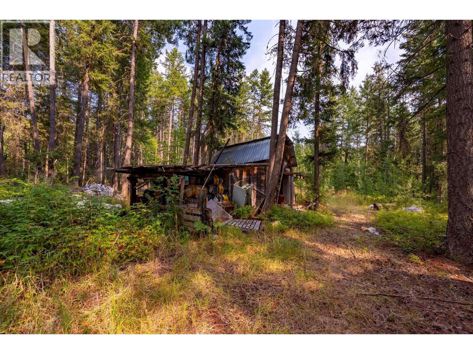  1396 Campbell Road, Golden - Image 1