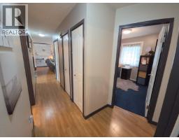 144 Chamberlain Crescent, Tumbler Ridge, BC V0C2W0 Photo 35